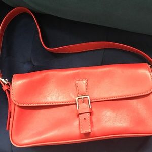 Small Coach shoulderbag